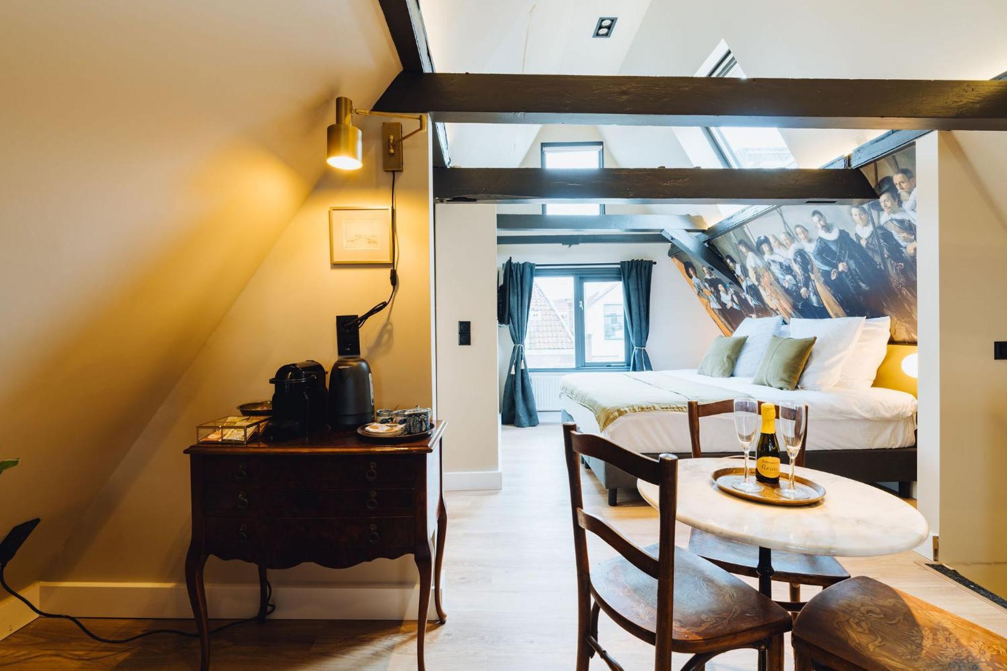 Lok Historics Luxury Art-Inspired Loft In Historic City Centre! Haarlem Buitenkant foto