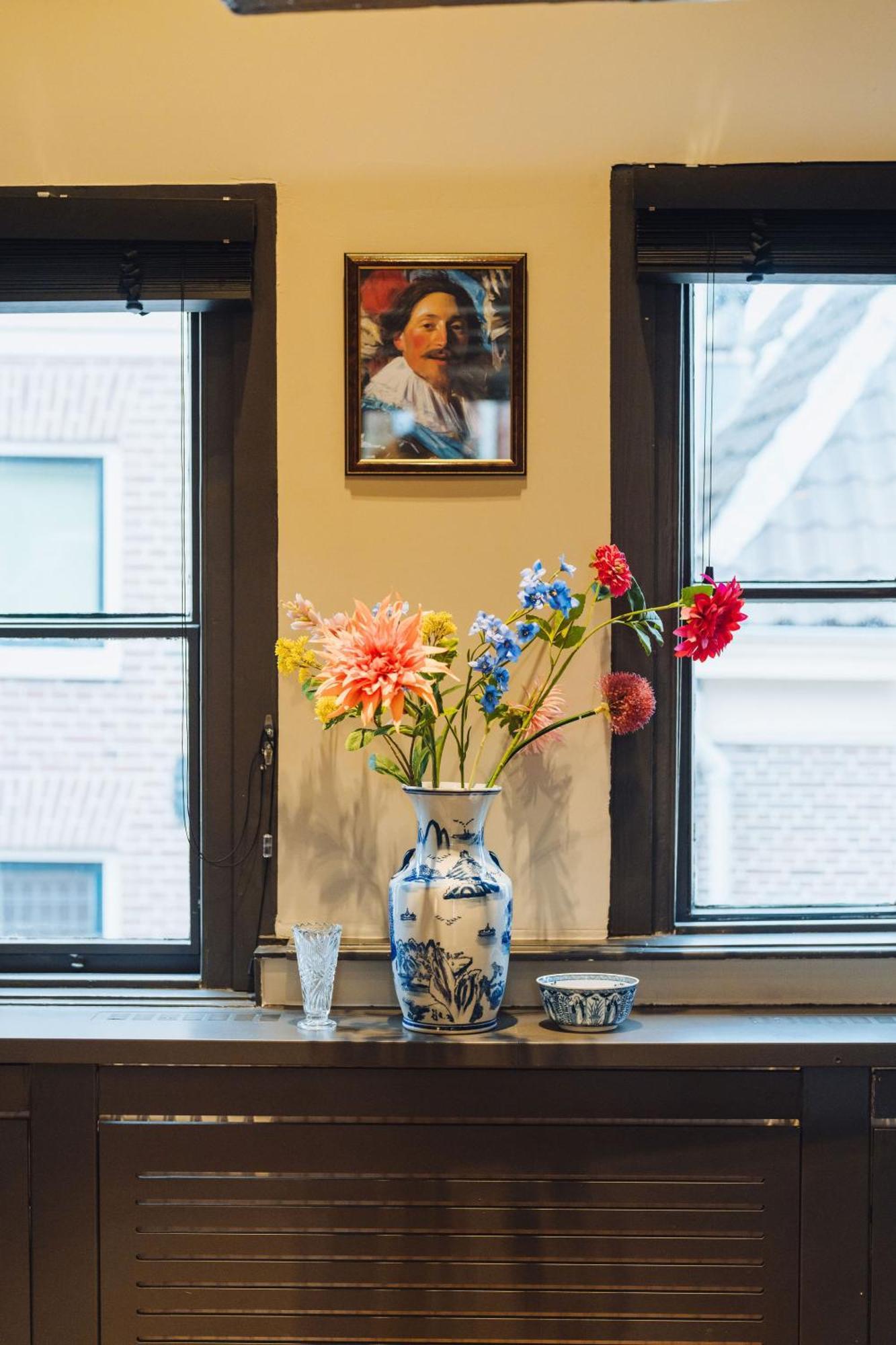 Lok Historics Luxury Art-Inspired Loft In Historic City Centre! Haarlem Buitenkant foto